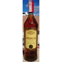 Pedro III El Grande Brandy Weinbrand 33% Vol. 1l Glasflasche produziert auf Gran Canaria