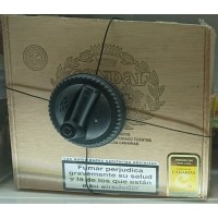 Condal Caja Num. 6 25 kanarische Zigarren in Holzschatulle von Gran Canaria