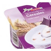 Yugui - Spar Yogur desnatado con Cereals 125g Becher produziert auf Teneriffa (Kühlware)