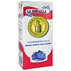 La Medalla - Leche Entera haltbare Vollmilch 3,5% Fett 1l Tetrapack produziert auf Gran Canaria